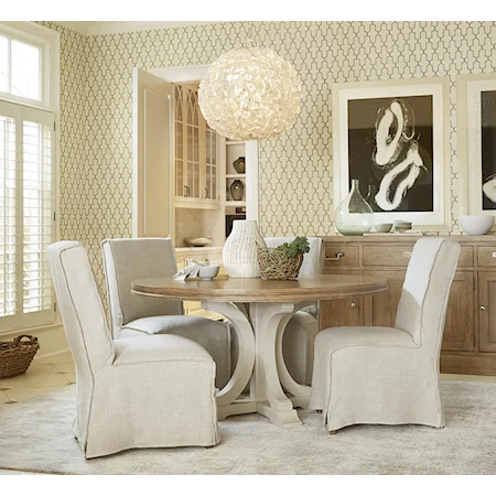 Casual Dining Room Group